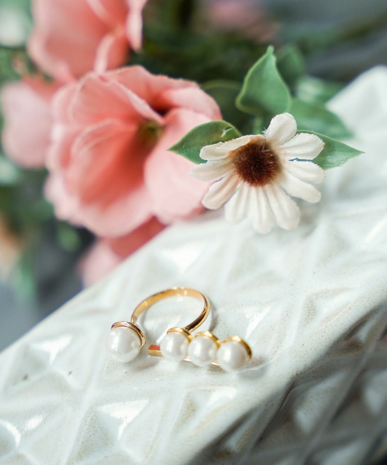 アジェイサント パール リング Adjacent Pearl Ring （Liala） 全1種