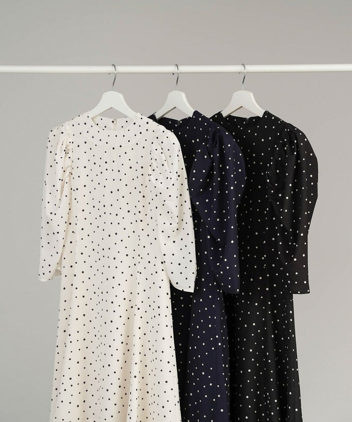 ワンピース/ドット/パワショル/フレアー/オフホワイト/ネイビー/ブラック/フリー/