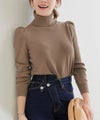 新色追加 手洗い可 S/M/L 大人カジュアル 秋冬春 シンプル かわいい オフィス 上品 ジョイントスペース ＜エコヴェロ＞タートルネック 袖山ギャザー ニット Liala×PG Liala×PG