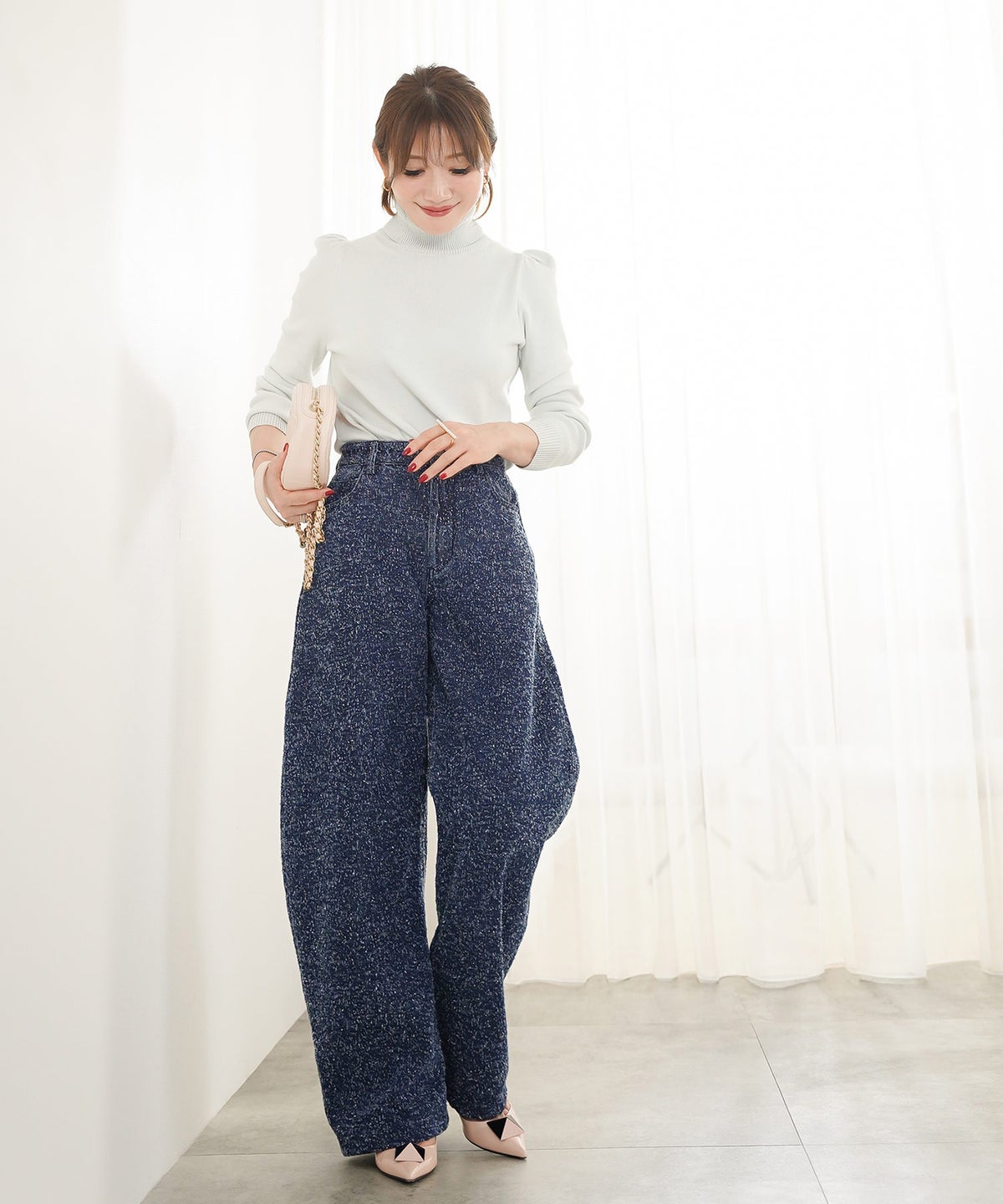 新色追加 手洗い可 S/M/L 大人カジュアル 秋冬春 シンプル かわいい オフィス 上品 ジョイントスペース ＜エコヴェロ＞タートルネック 袖山ギャザー ニット Liala×PG Liala×PG