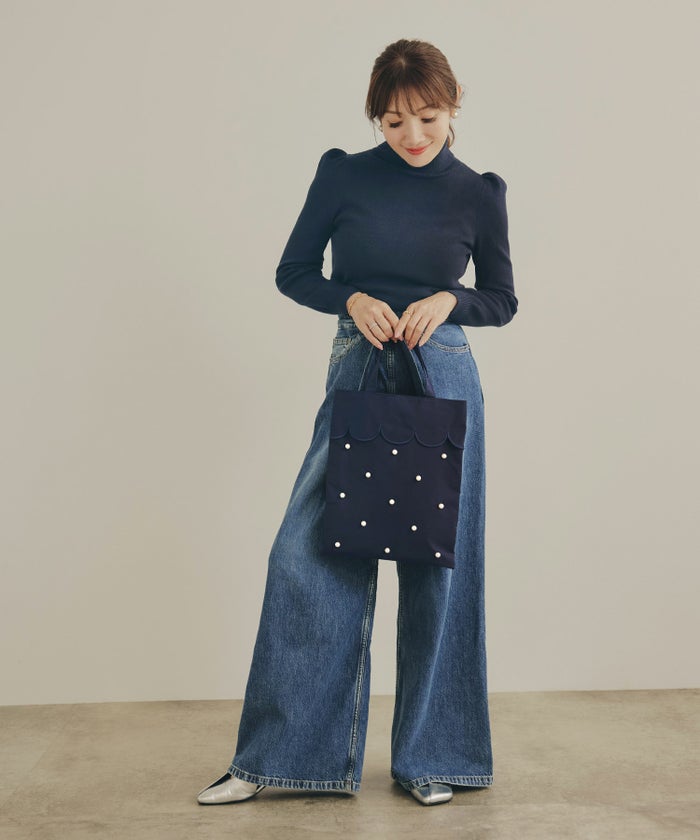 新色追加 手洗い可 S/M/L 大人カジュアル 秋冬春 シンプル かわいい オフィス 上品 ジョイントスペース ＜エコヴェロ＞タートルネック 袖山ギャザー ニット Liala×PG Liala×PG