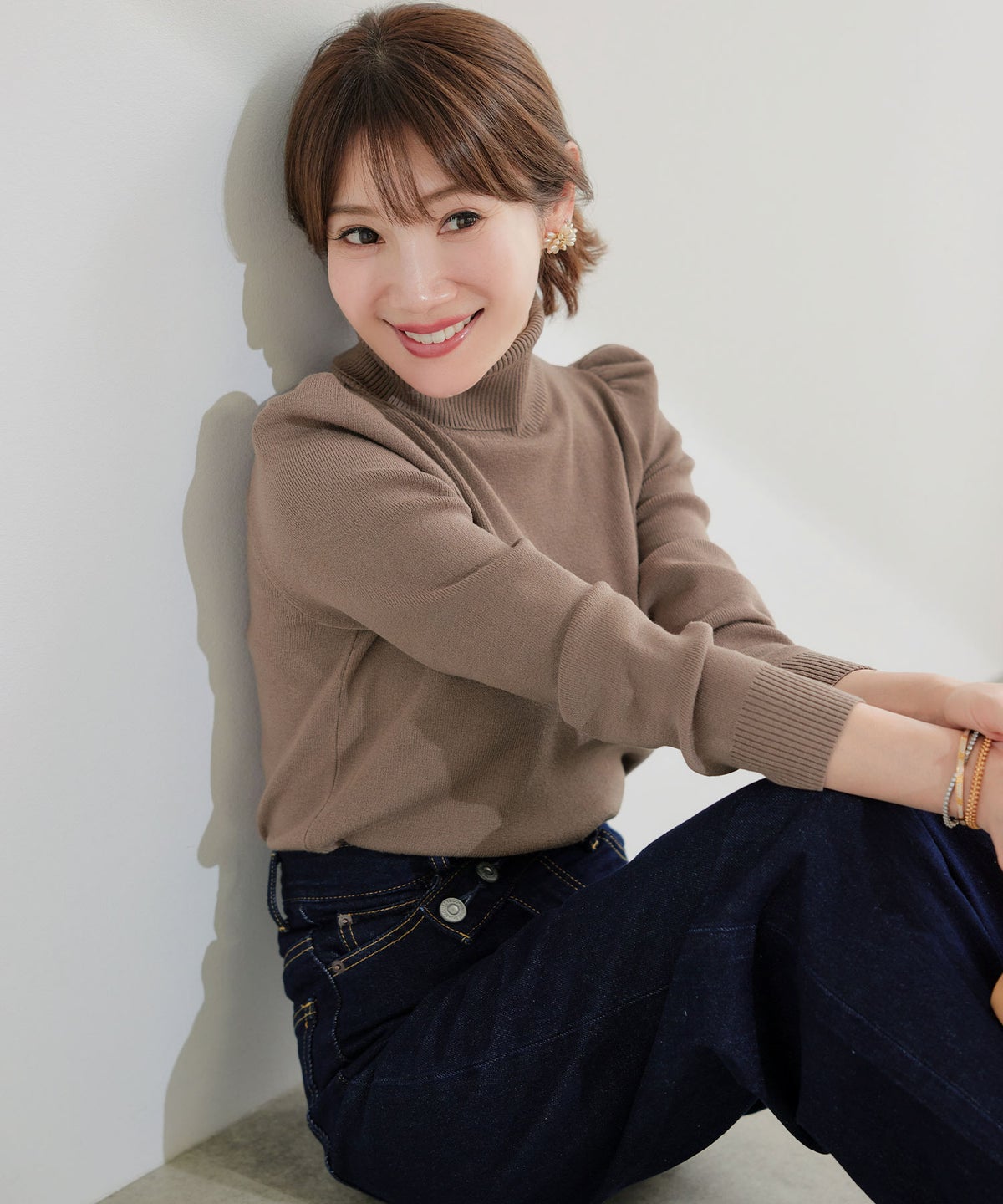 新色追加 手洗い可 S/M/L 大人カジュアル 秋冬春 シンプル かわいい オフィス 上品 ジョイントスペース ＜エコヴェロ＞タートルネック 袖山ギャザー ニット Liala×PG Liala×PG