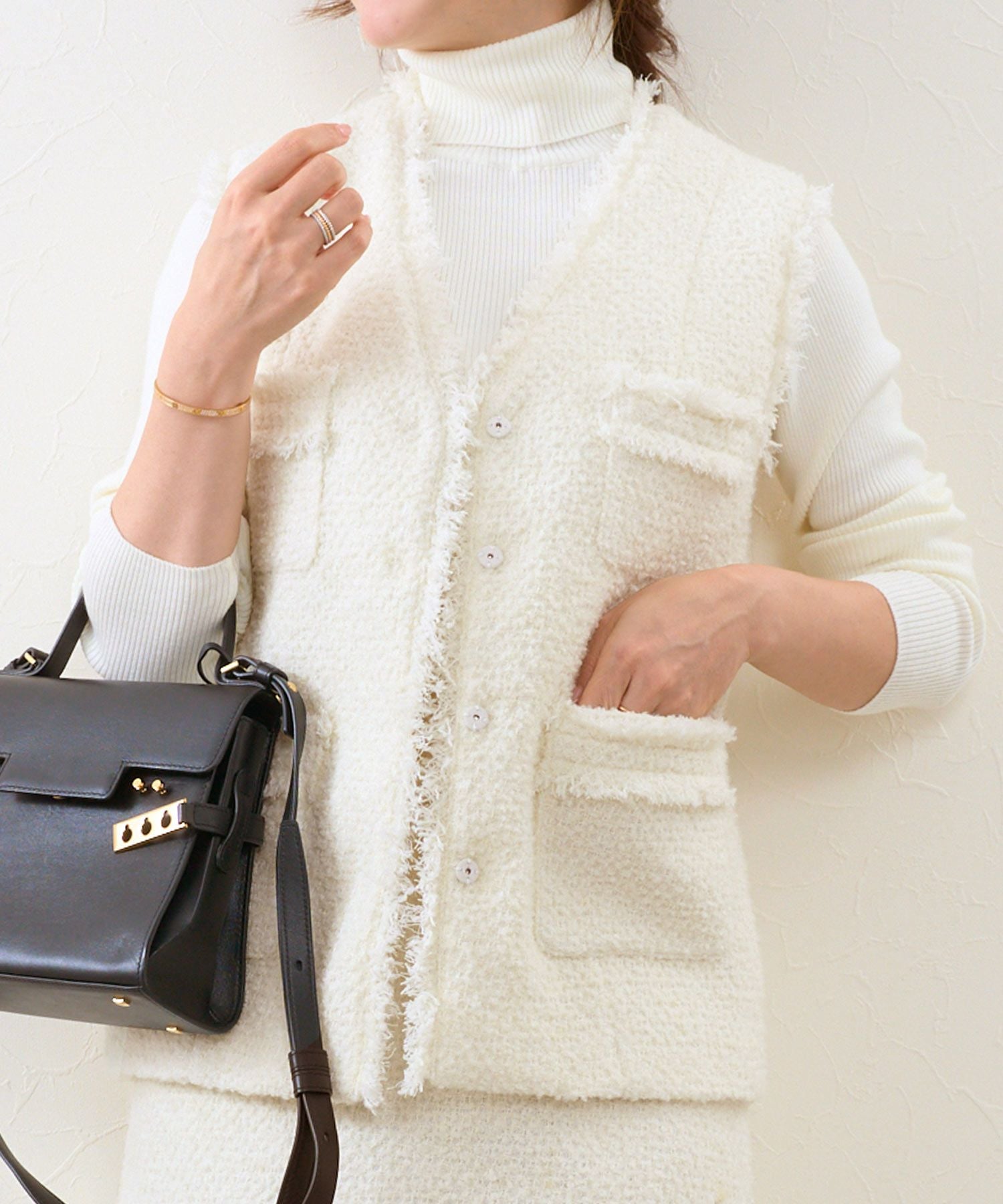 ＥＬＬＡ  ビッグカラーツイードジレ　ベスト　ella_selectshop　白 フレアペプラムツイードジレ(ジレ)｜OUTER（アウター）｜CELFORD（セル
