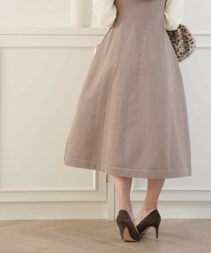 レディース/ワンピース/ニット/バイカラー/配色/ビスチェ風/ハートネック/スカラップ/Vネック/長袖/フレア/アイレット/減らし編み/キレイ/オケージョン/七五三/上品/ハリ/薄手/式/アフタヌーン/ヌン活/女子/パーティー/秋/冬/春/エレガント/グレー/モカ/ブラック