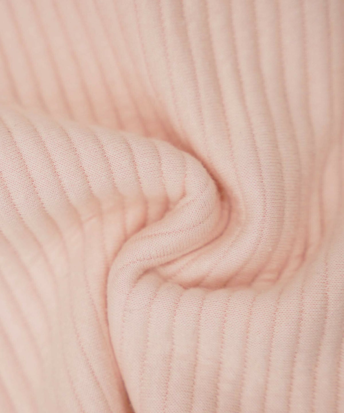 グッズ/バッグ/トート/ヌビ/キルト/キルティング/大容量/お出かけ/ポケット/ファスナー/可愛い/上品/機能性/マザーズバッグ/B4対応/通勤/通学/赤ちゃん/入院/妊娠/ピンク/チャコール/ミント