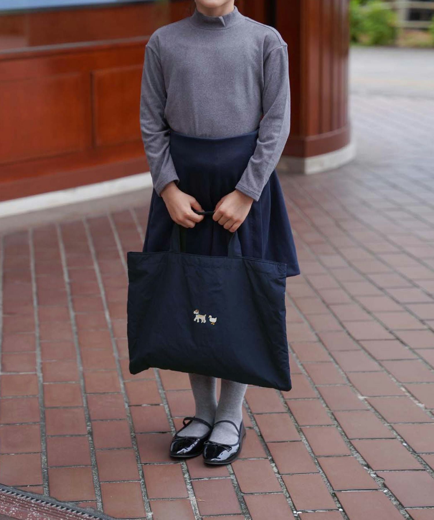 Nene Mercerie ワッペン付き おけいこ バッグ HUIT 全2種｜hit942-0028