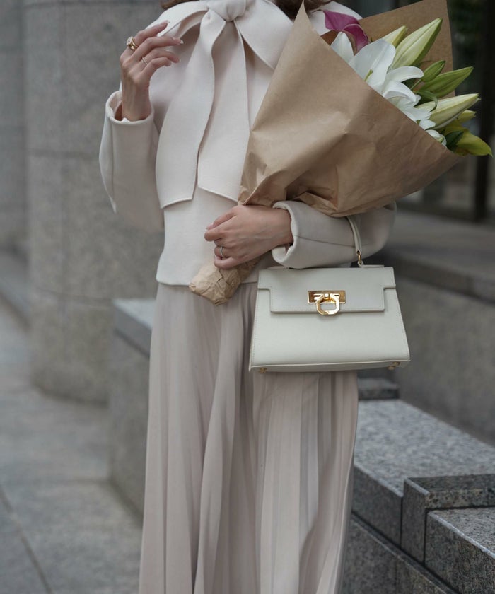 レディース/トップス/ボウタイリボン/ウール混/コクーン袖/ショート丈/秋/冬/アイボリー/グレー