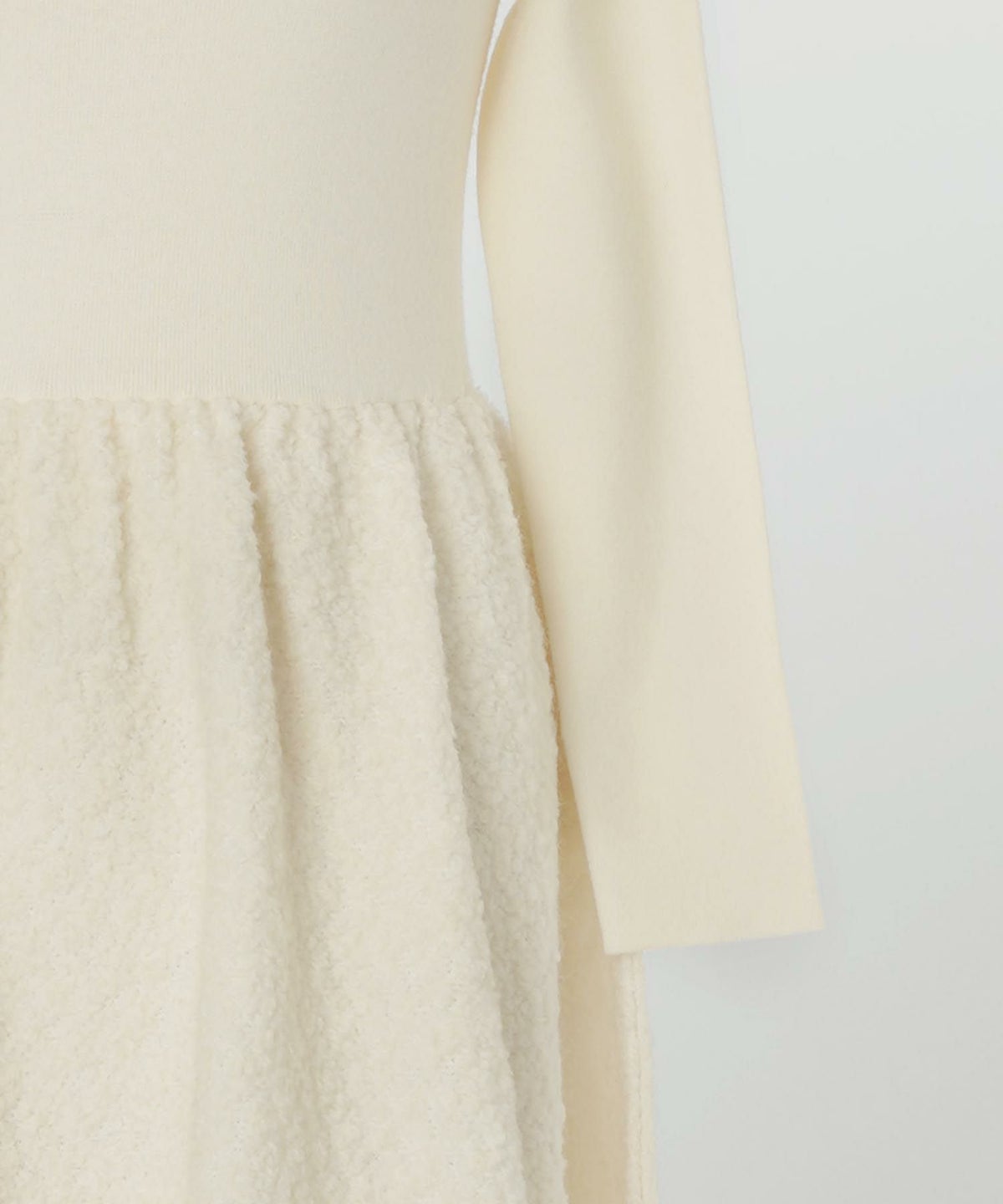 レディース/ワンピース/ニット/ブークレ/モックネック/ドッキング/フレア/長袖/ロング丈/秋/冬/アイボリー/ブラック