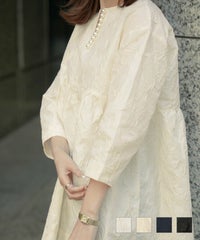 パールトリム ジャガード チュニック ブラウス HUIT ホワイト/アイボリー/ネイビー/ブラック