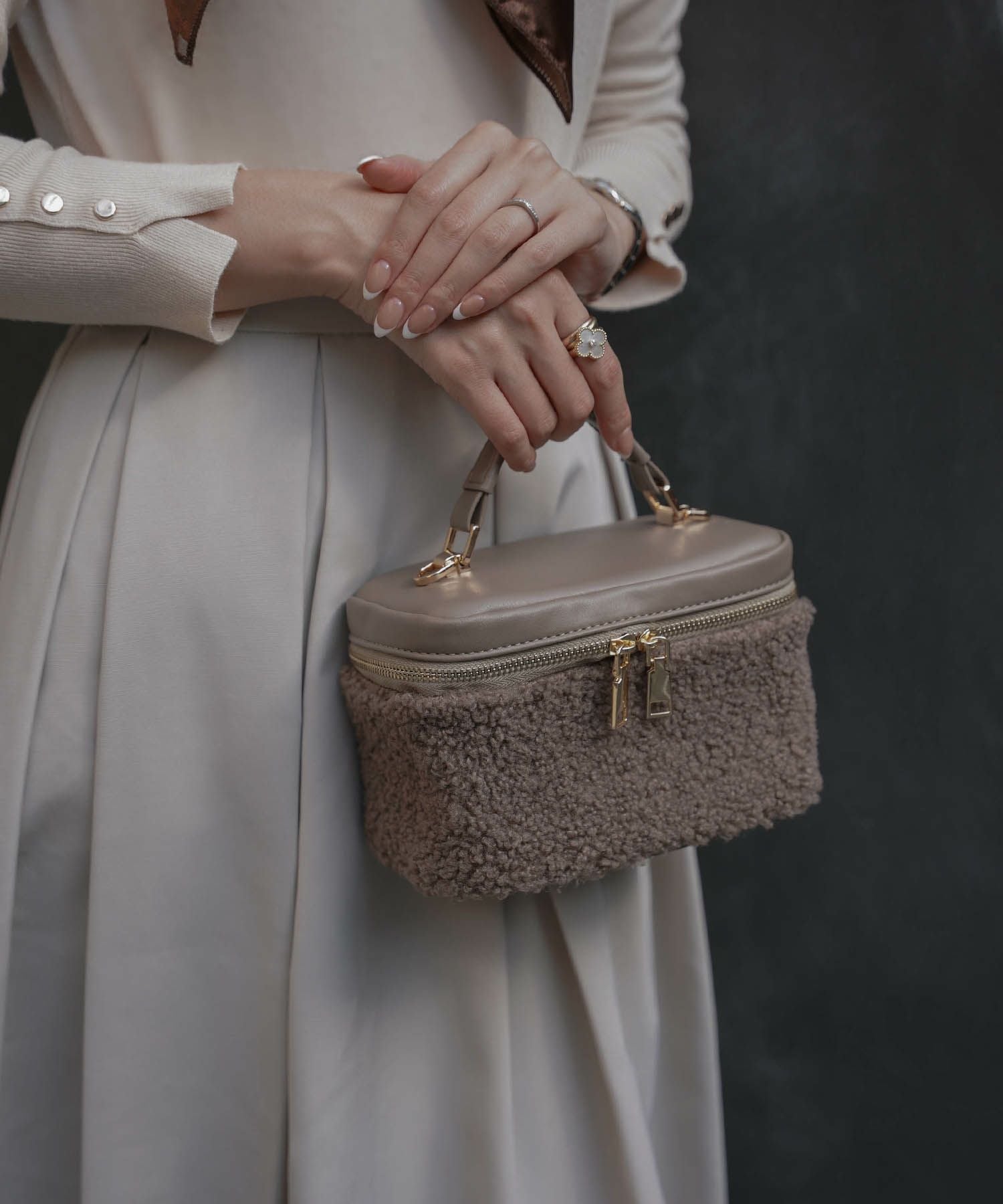 GIANFRANCOLOTTI バニティバッグ ボアバニティバッグ | JILL by JILL STUART（ジル バイ ジル