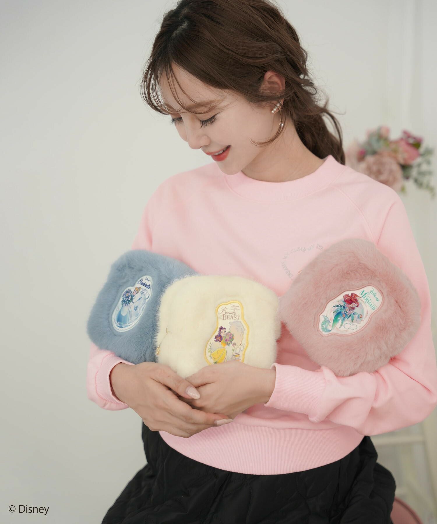 OUTLET-SALE ディズニー プリンセス/ファー ポーチ le reve vaniller
