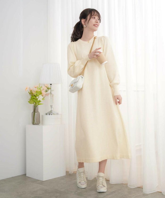 レディース/ワンピース/ニット/ビスチェ/チュール/レイヤード/セットアップ/着こなし/3WAY/フリル/Iラインワンピース/長袖/配色/パイピング/バイカラー/フレア袖/産後服/マタニティ/ウォームバニラ/ベージュ/チャコールグレー/春/秋/夏/ヌン活/おしゃれ着/シフォン/女子会