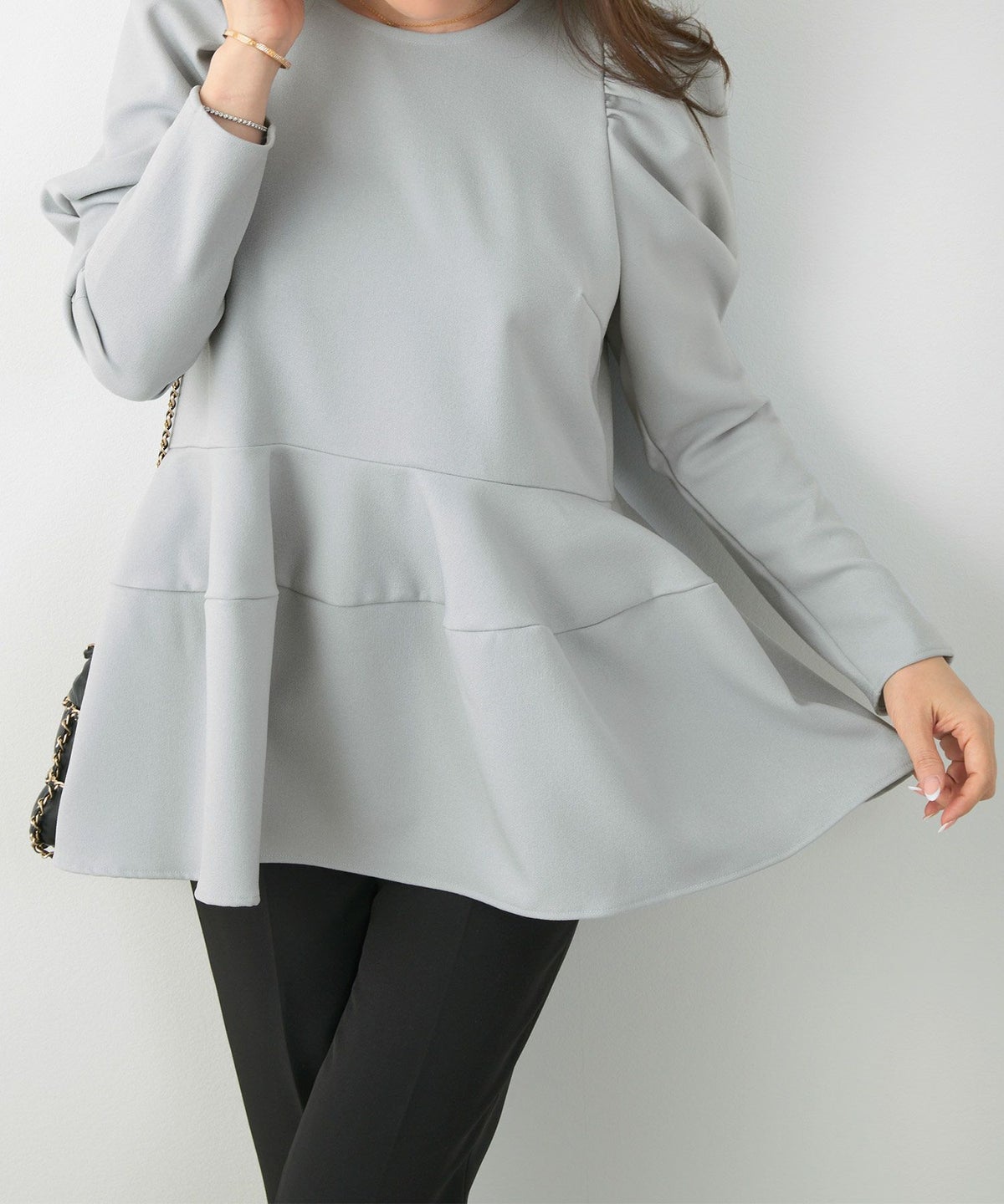 新色追加/手洗い可/日本製/アンチピリング/トップス/ブラウス/長袖/パワーショルダー/袖山ギャザー/大人可愛い