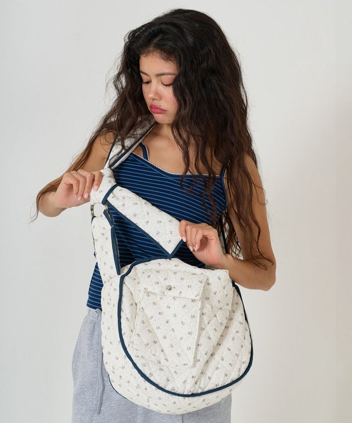 バッグ/パデッドバッグ/花柄/ショルダー