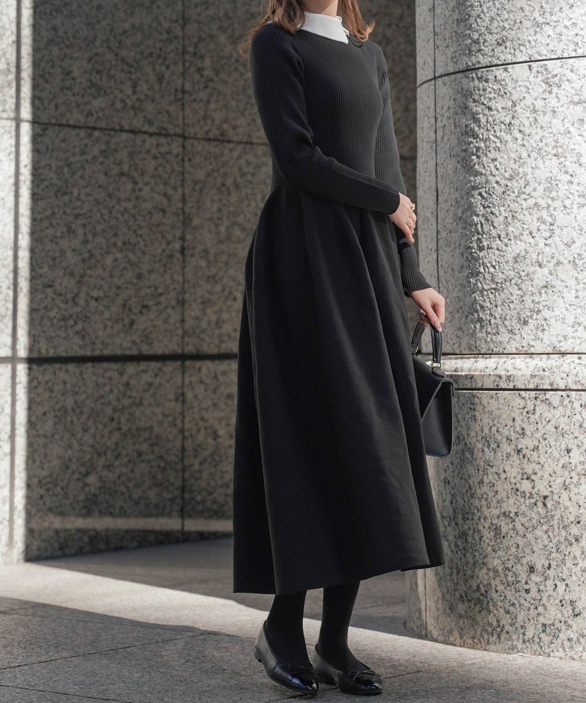 ワンピース/衿付き/ホールガーメント/ニット/エクリュ/ネイビー/ブラック/S/M/春/秋/冬/フレアシルエット/リブ編み