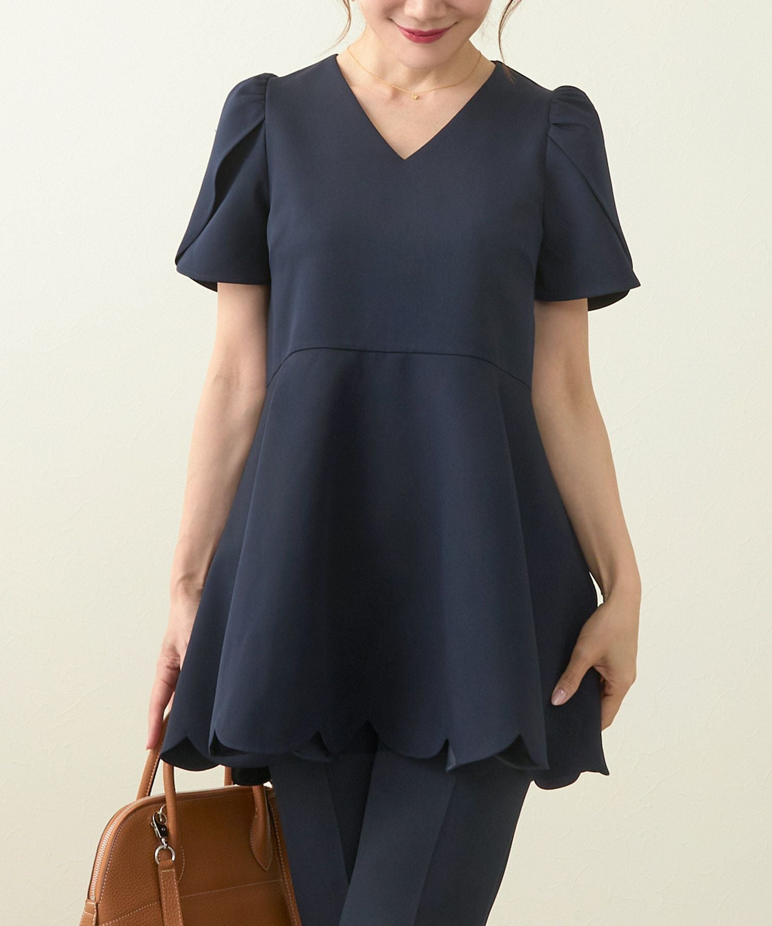 スカラップ ペプラム チューリップスリーブ ブラウス Liala×PG