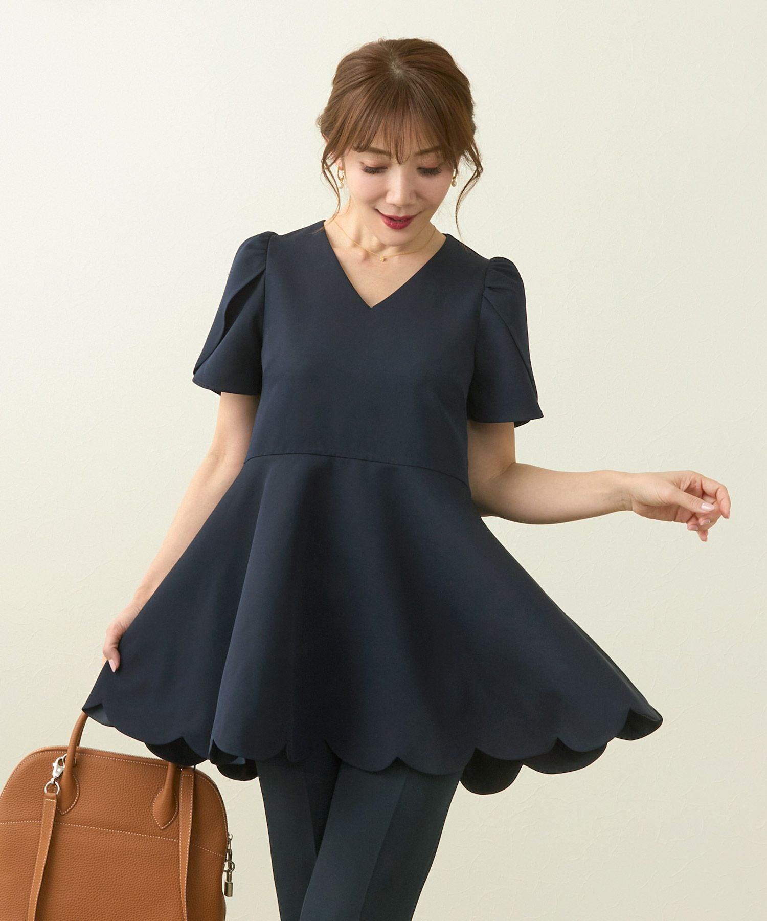 スカラップ ペプラム チューリップスリーブ ブラウス Liala×PG