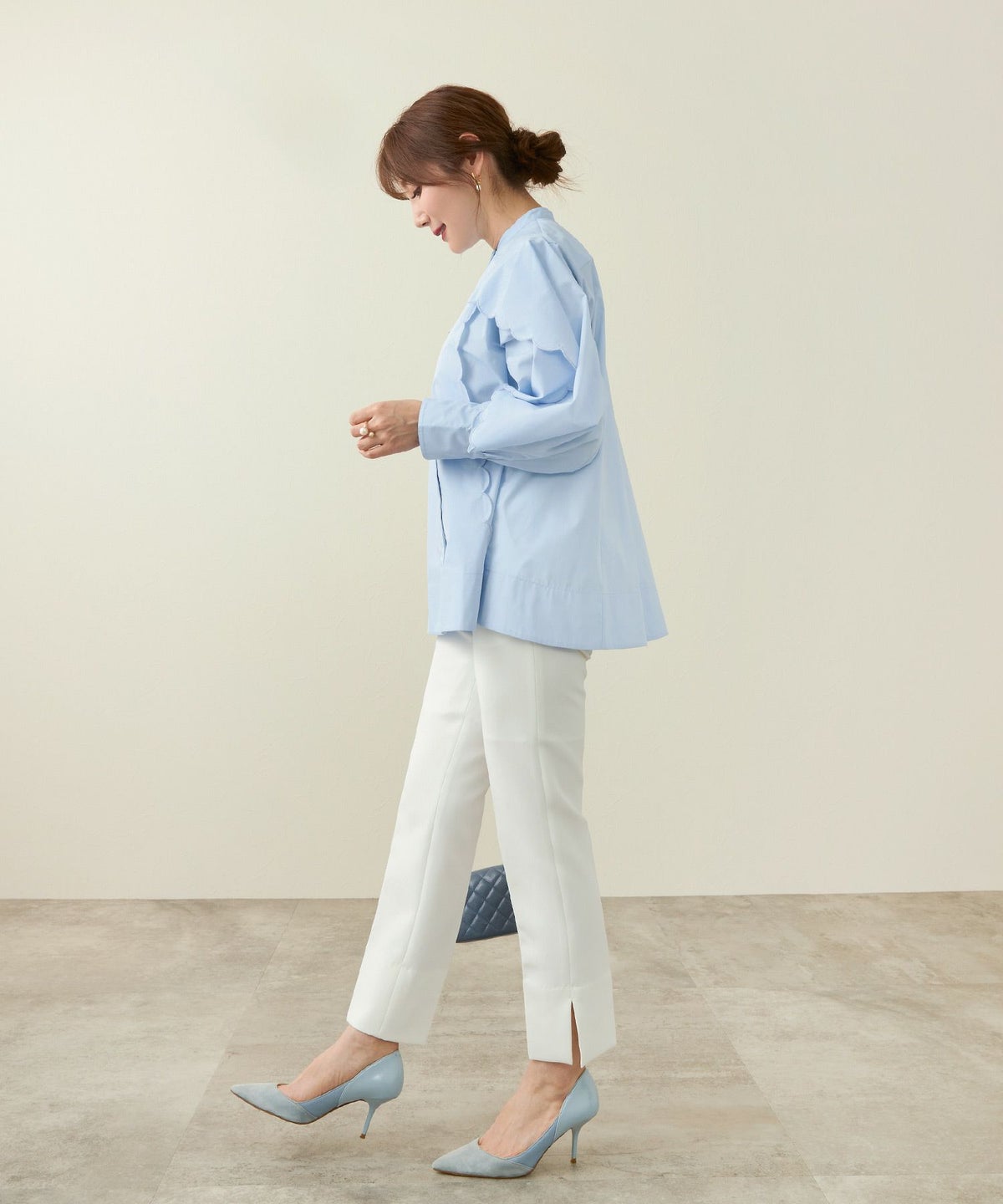 ブラウス レディース おしゃれ オシャレ オフィス シャツ 華やか コーデ 春 長袖 襟 エレガント きれいめ 黒 サックス ジョイントスペース