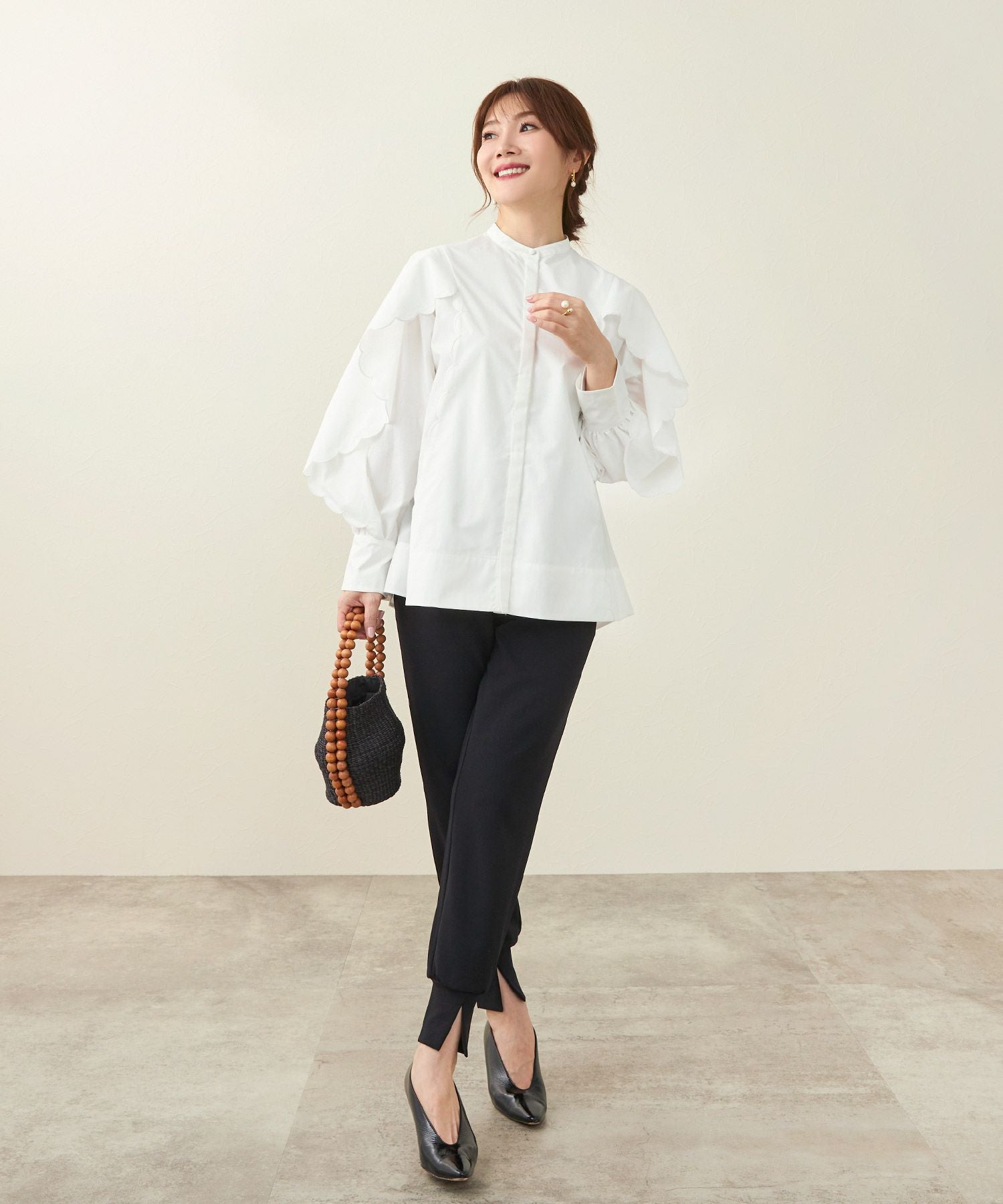 OUTLET-SALE バンドカラー スカラップ ブラウス 長袖 Liala×PG 全2色