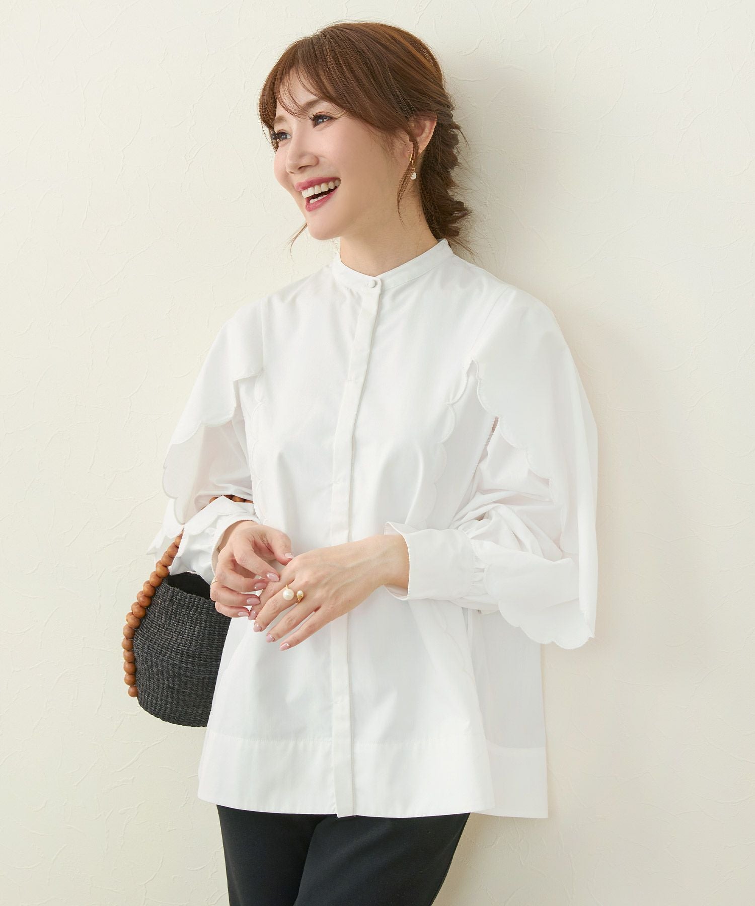 OUTLET-SALE バンドカラー スカラップ ブラウス 長袖 Liala×PG 全2色
