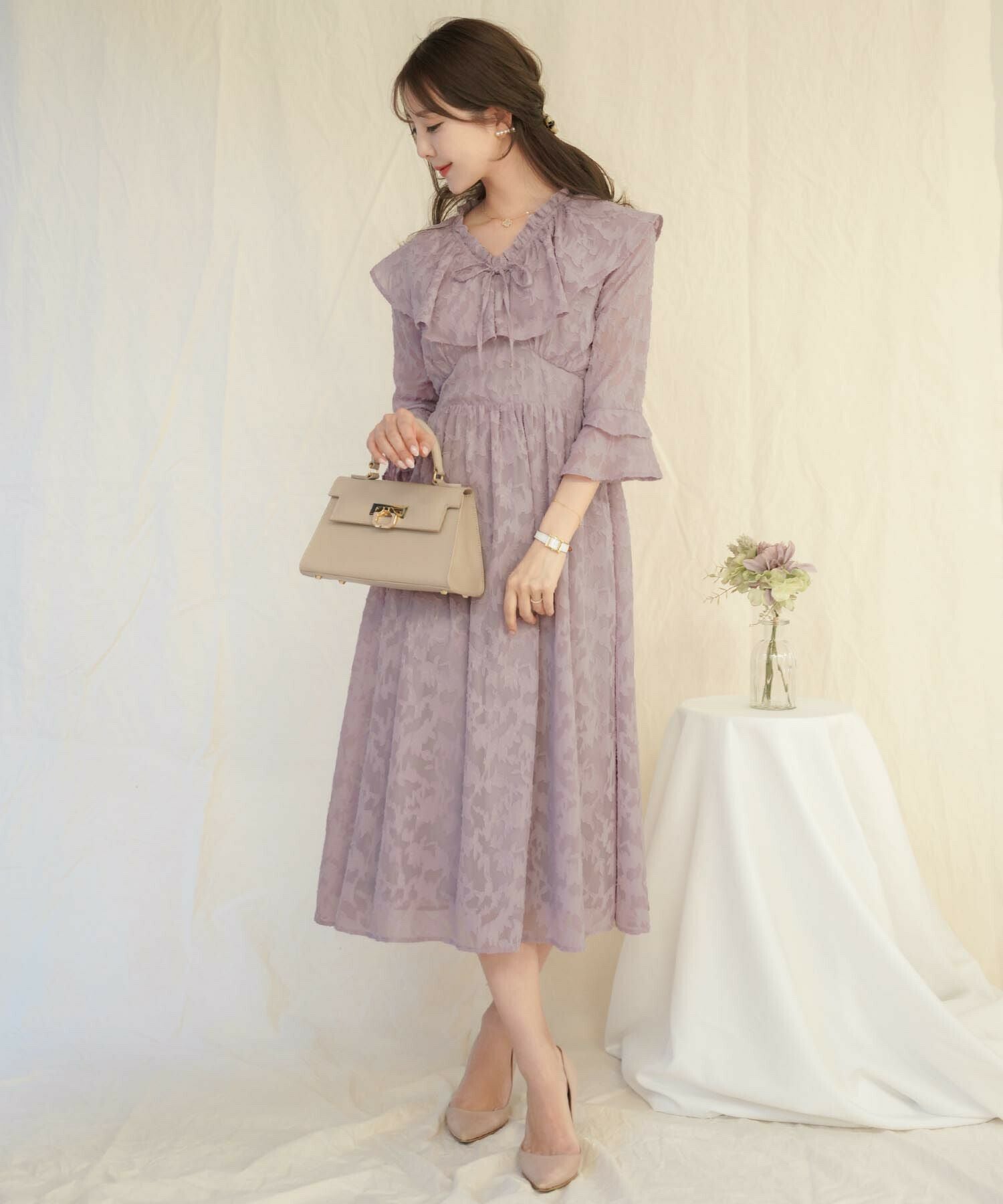 OUTLET-SALE フリル シアージャカード フレアスリーブ ワンピース le