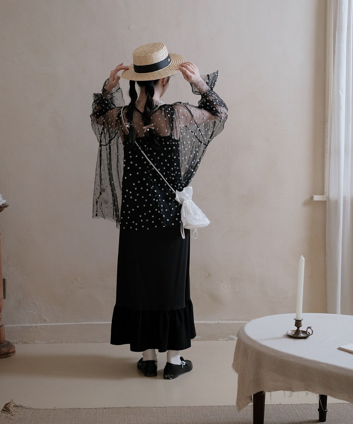 カップ付きキャミワンピース miolite ベージュ/ホワイト/ブラック