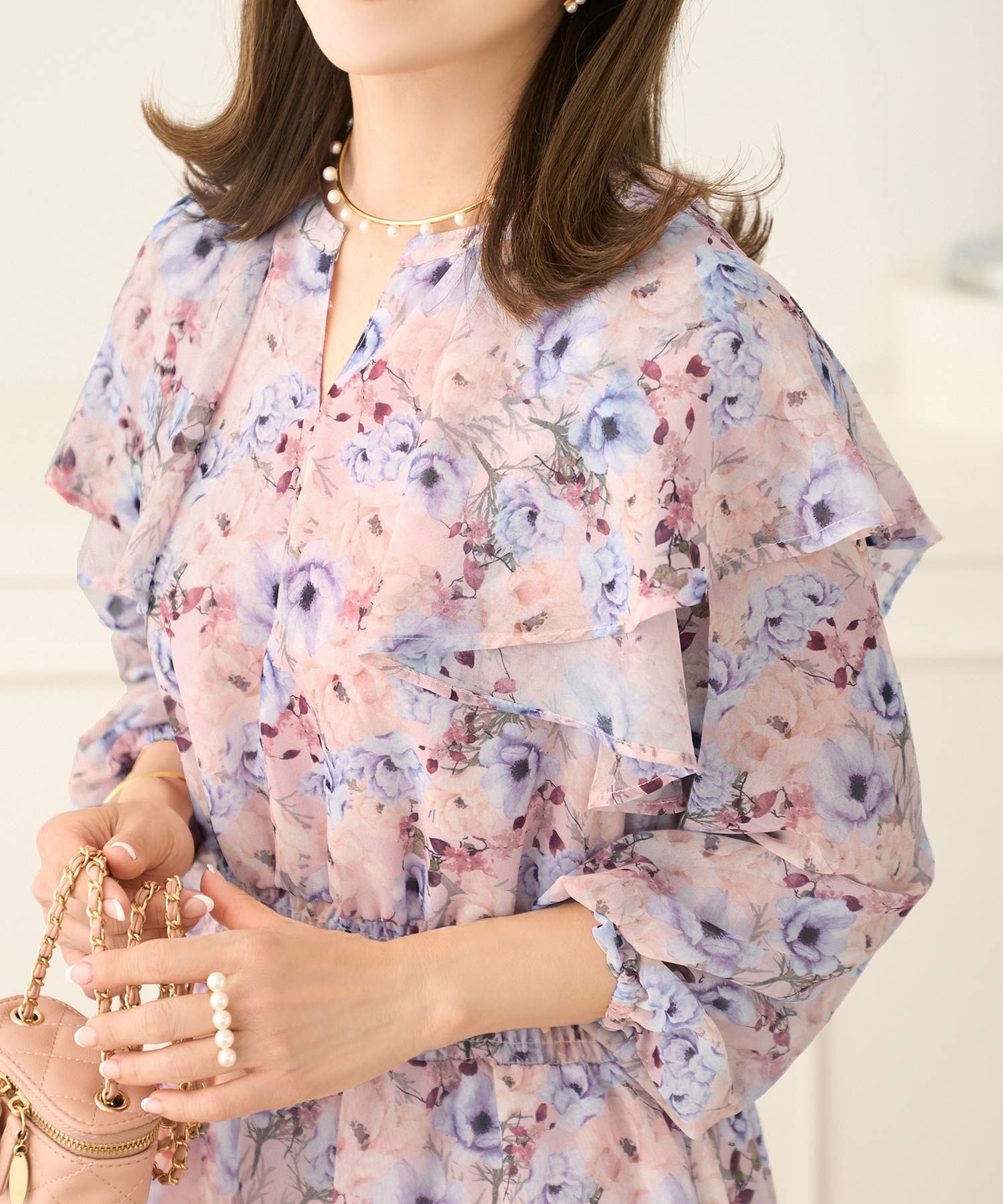 OUTLET-SALE ラッフルケープカラー プリント シフォン ワンピース