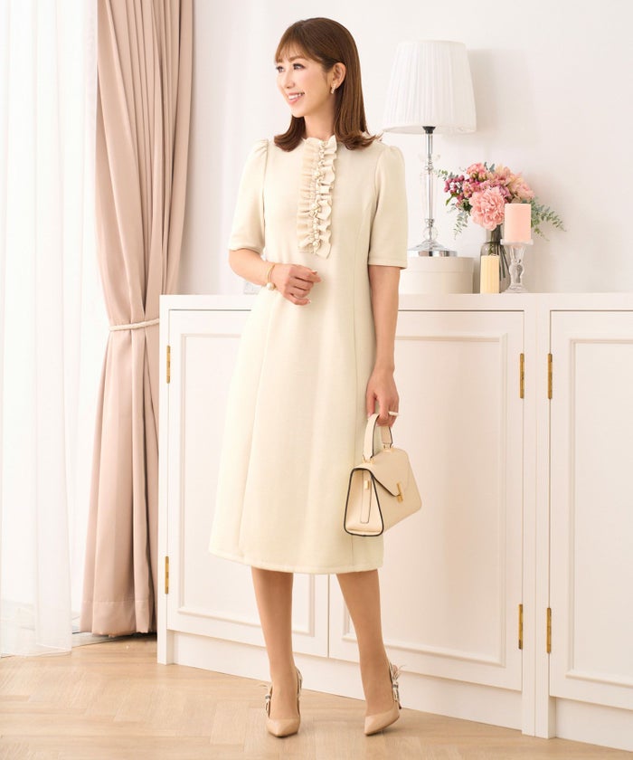 ワンピースフリルレディースパールおしゃれきれいめファッションかわいい大人ジョイントスペース