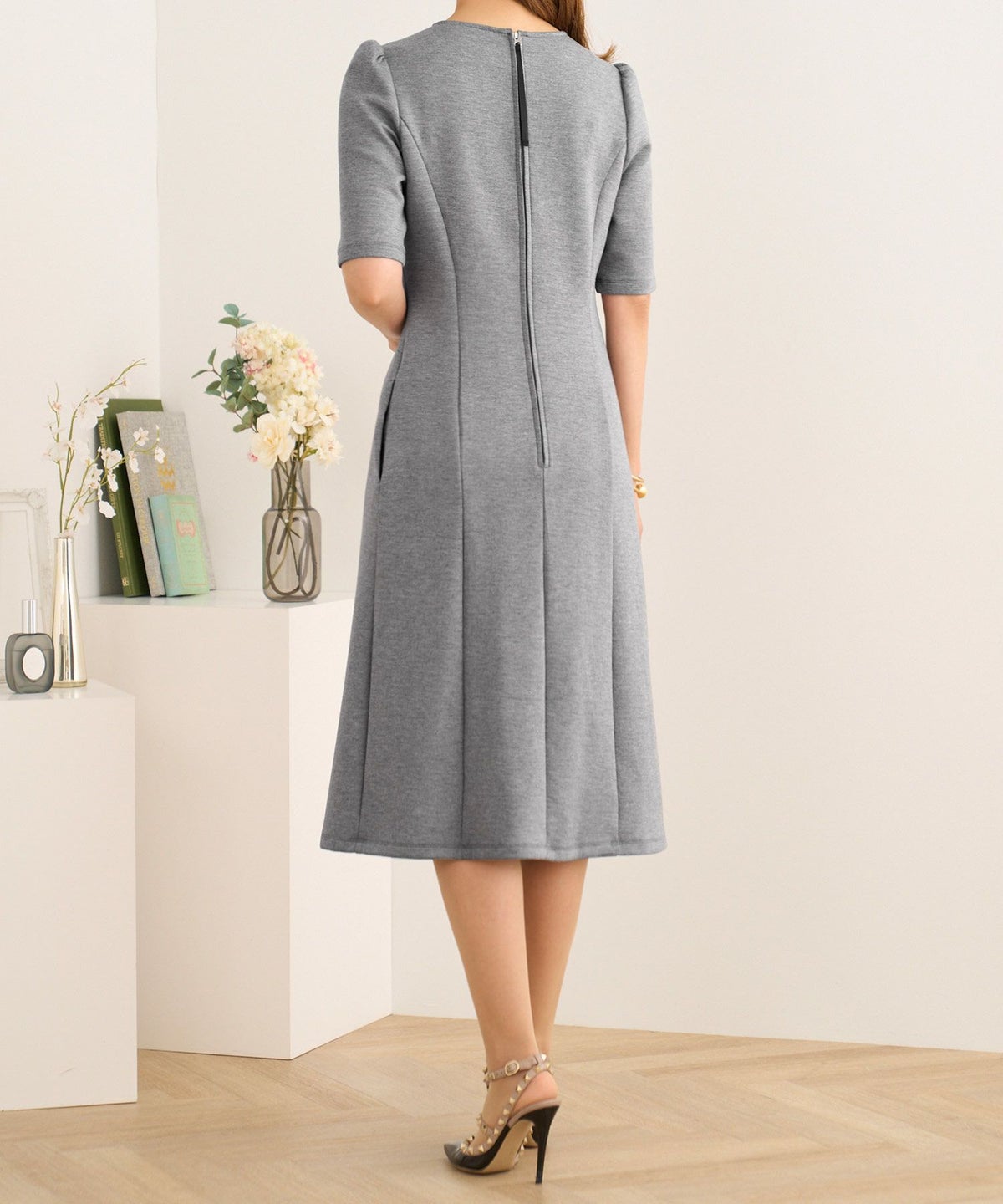 ワンピースフリルレディースパールおしゃれきれいめファッションかわいい大人ジョイントスペース