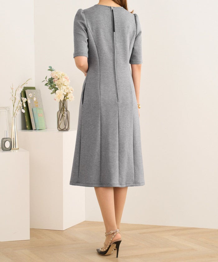 ワンピースフリルレディースパールおしゃれきれいめファッションかわいい大人ジョイントスペース