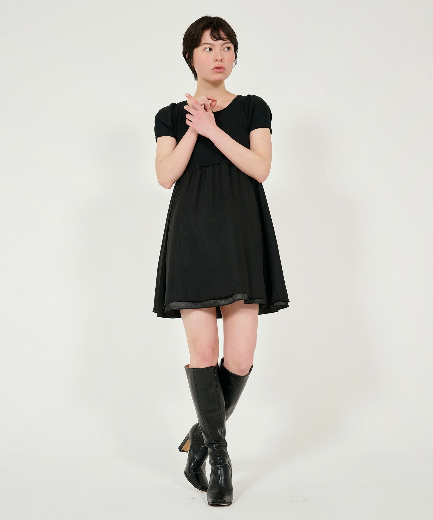 Early-Summer-SALE パフスリーブ ドッキングミニワンピース TINA