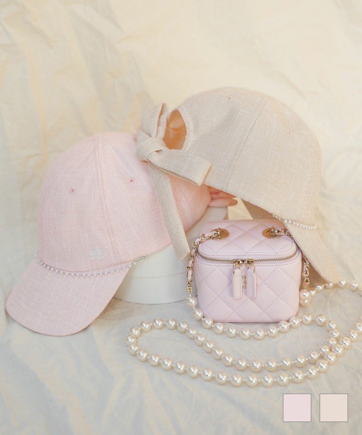 小物 帽子 キャップ リネン バックリボン 調節可能 刺繍 リネン風 バックリボン チェーンパール キャップ le reve vaniller