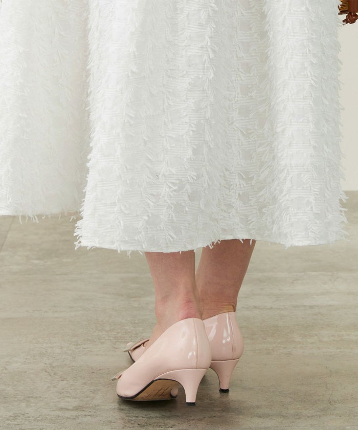 スカート ロング 2024 素材 生地 おすすめ エレガント かわいい シルバー グレー 白黒 フレア 長い 春 ふわふわ ジョイントスペース