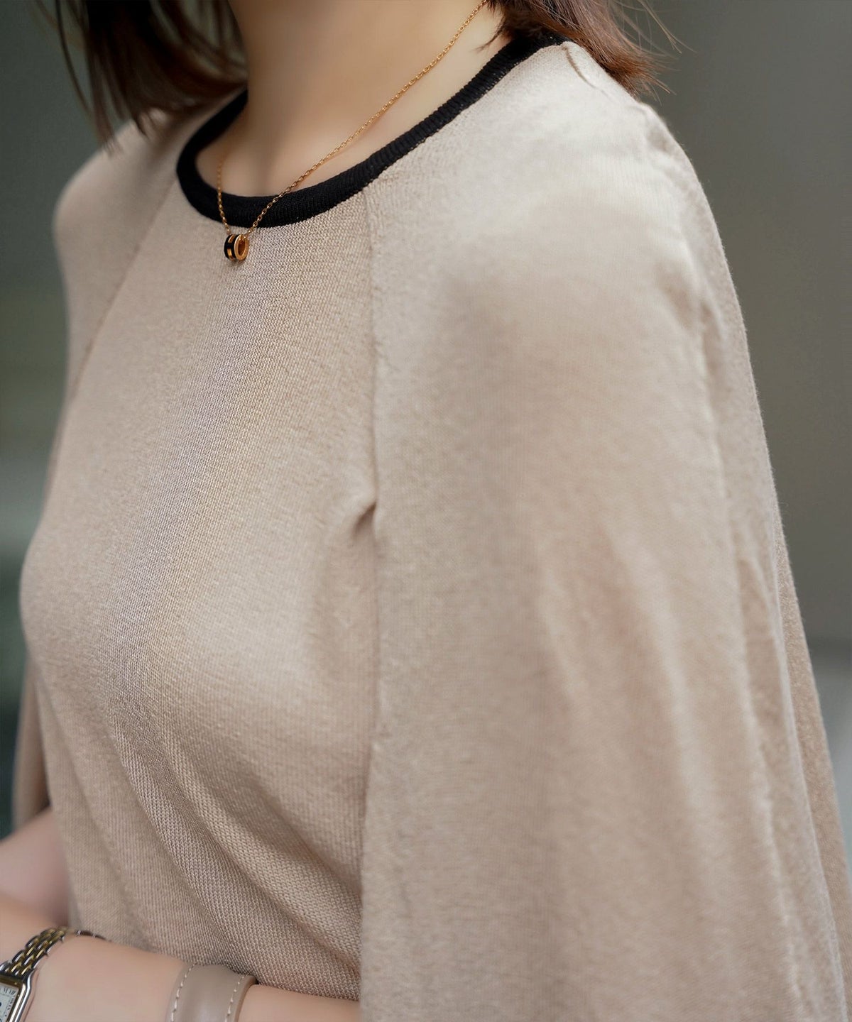 トップス/ラメ/ケープ/ニット/ベージュ×ブラック/ブラック×ホワイト/ネイビー/ピンクベージュ/ベージュ/ピンク/杢グレー/ブラック/M