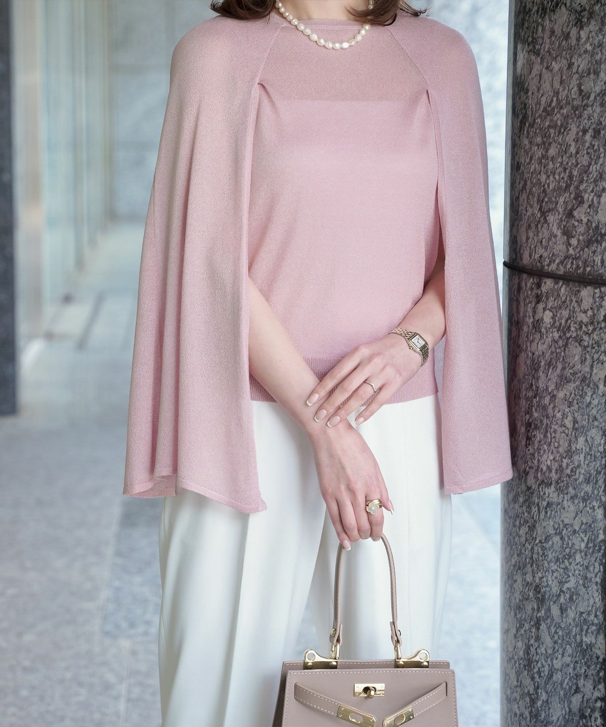 トップス/ラメ/ケープ/ニット/ベージュ×ブラック/ブラック×ホワイト/ネイビー/ピンクベージュ/ベージュ/ピンク/杢グレー/ブラック/M