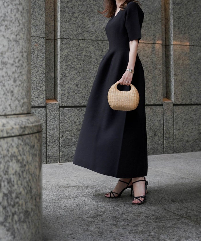 ワンピース/Vネック/ホールガーメント/ニット/ワンピース/ベージュ/サックス/ネイビー/ブラック/S/M