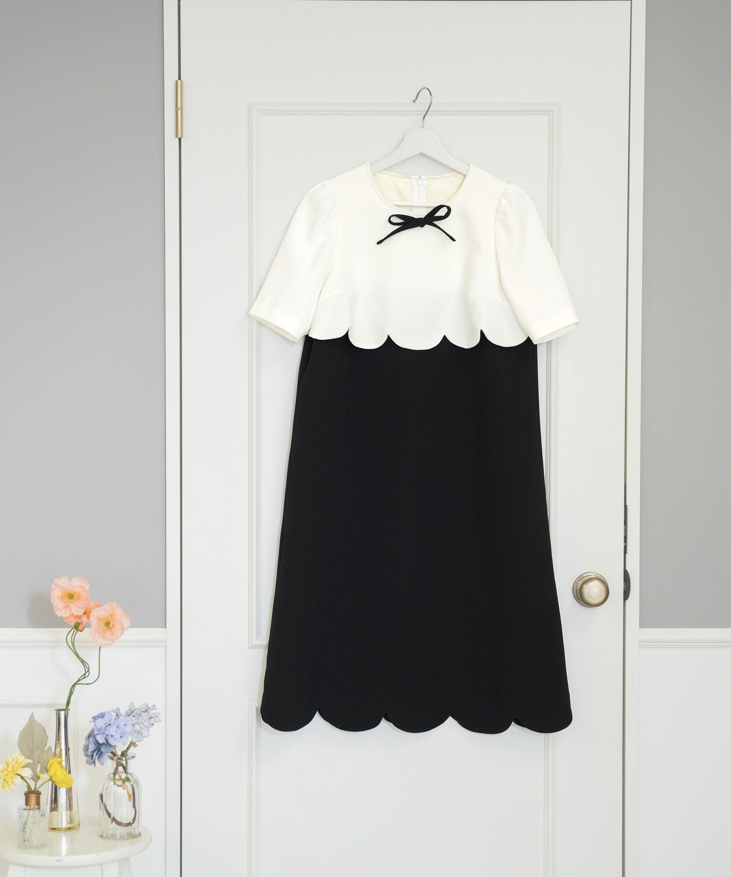 SPRING-SALE リボン付 スカラップ ワンピース Prima Scherrer 全3色