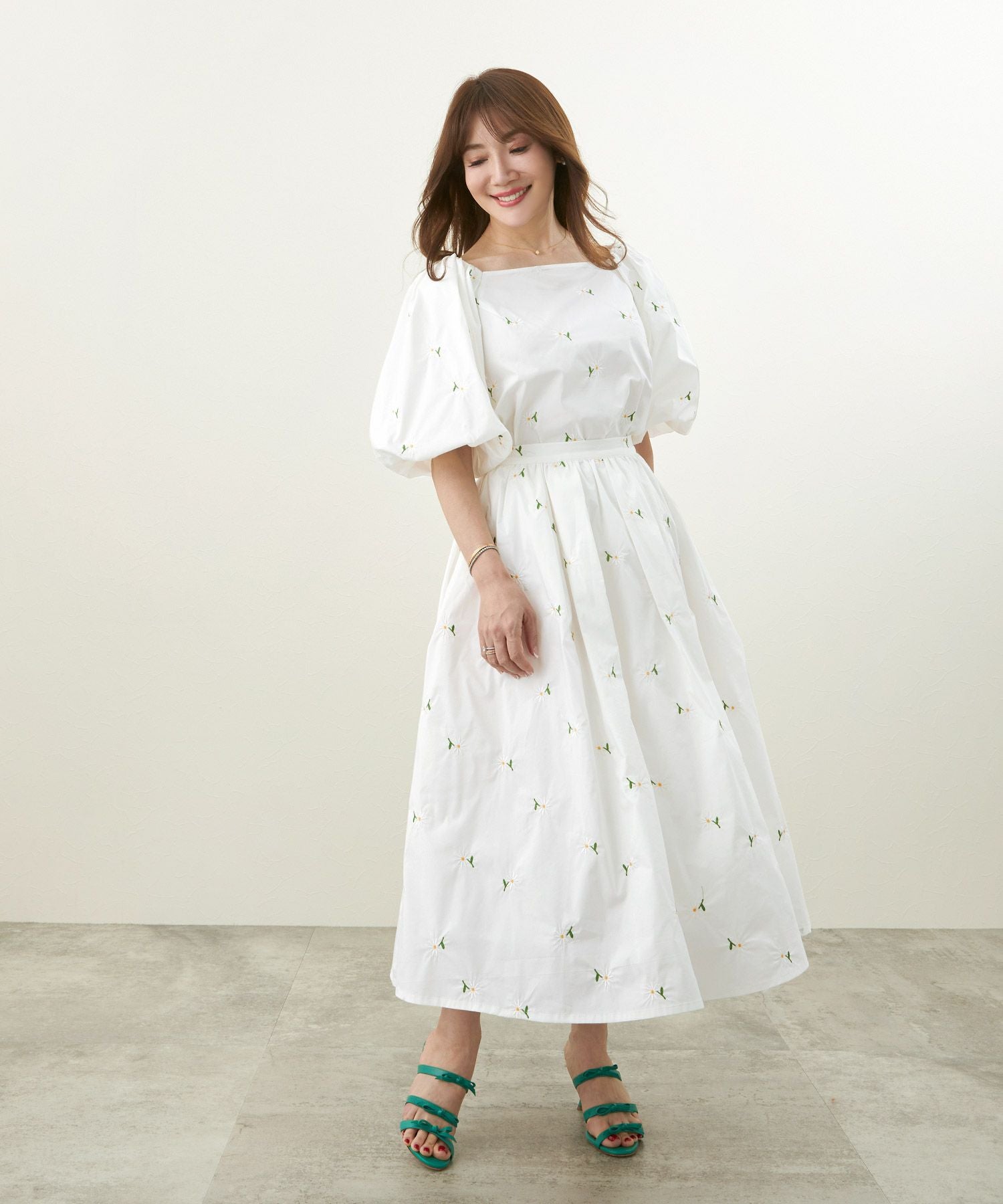 マーガレット 花刺繍 パフスリーブ ブラウス 半袖 Liala×PG 全3色