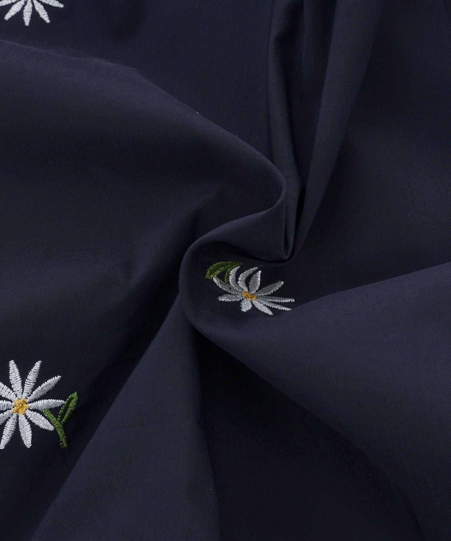 GW-SALE マーガレット 花刺繍 パフスリーブ ブラウス 半袖 Liala×PG 全 GW-SALE マーガレット 花刺繍 パフスリーブ ブラウス 半袖 Liala×PG 全