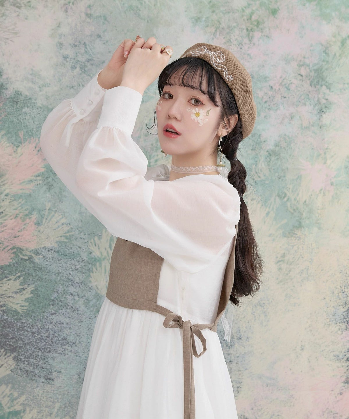 ショート丈 刺繍 リネンライク リボン/アイボリー/ブラウン/M