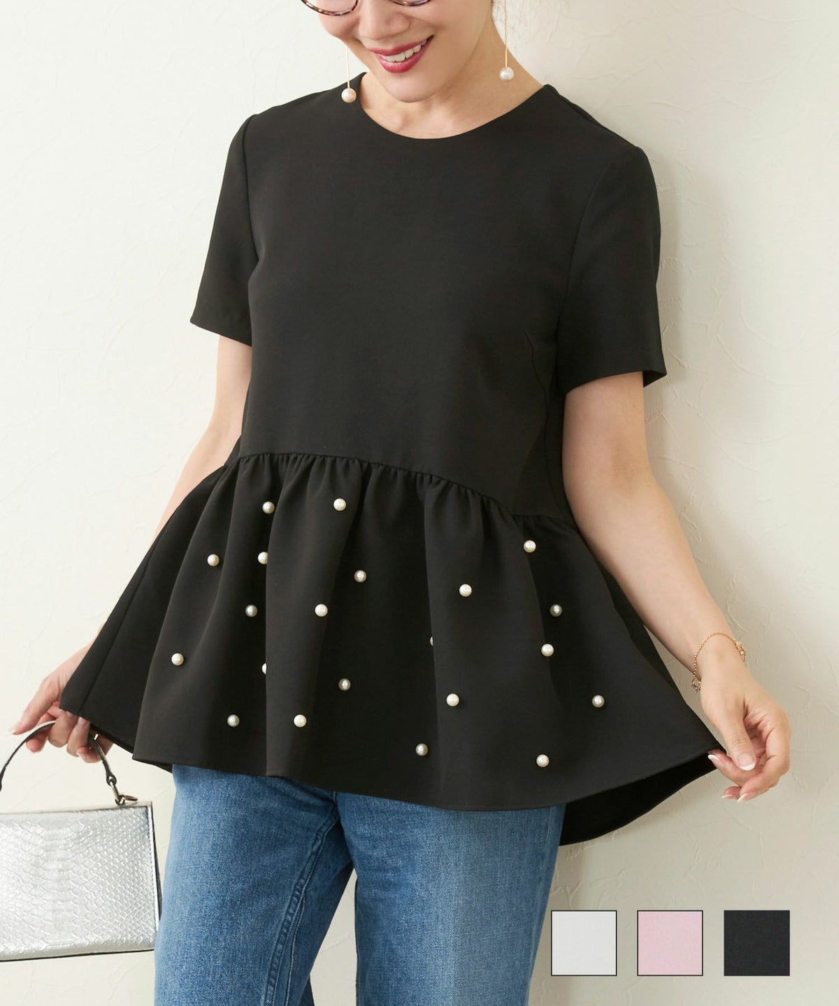 手洗い可 コーデ 白 黒 ピンク オフィス 春 夏 可愛い きれいめ 大人 セレモニー トレンド 半袖 フォーマル 流行 パンツ パール ペプラム 半袖 ブラウス Liala×PG