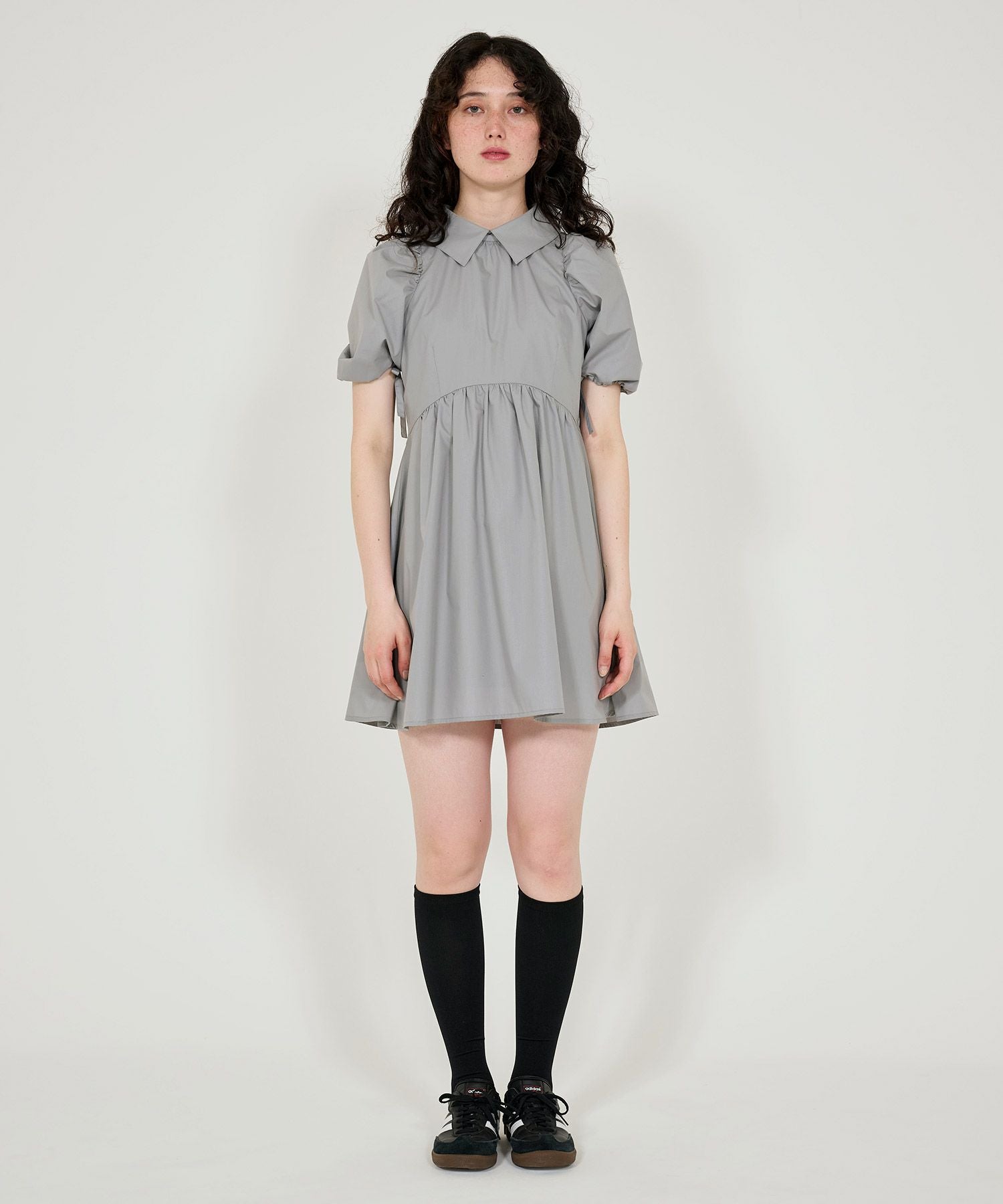 ボリュームスリーブ ミニ丈ワンピース TINA：JOJUN 全2色｜tnj321-0861