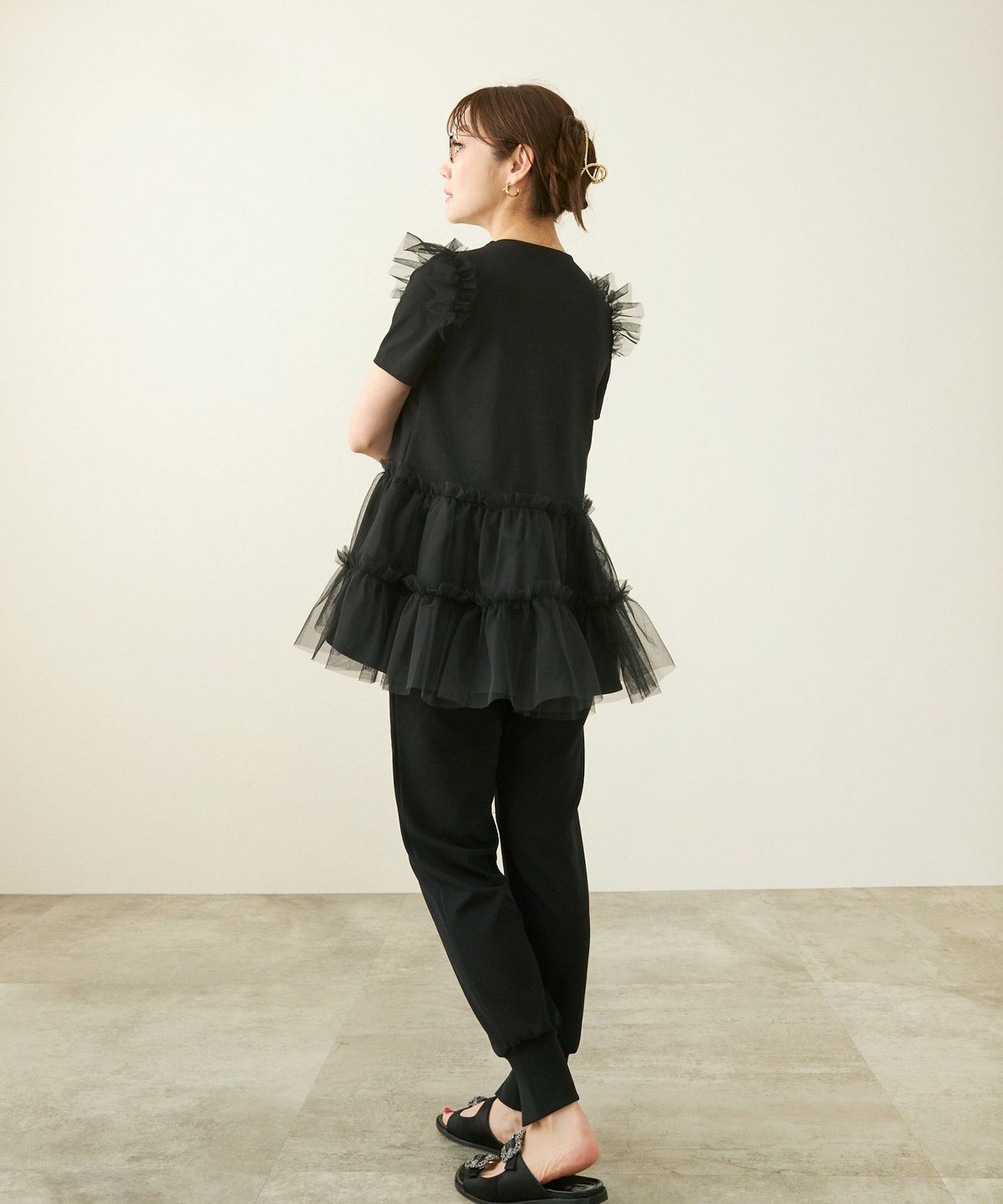 手洗い可レディースおしゃれトップスフリルパンツコーデコットンひらひら半袖白黒かわいいきれいめジョイントスペース