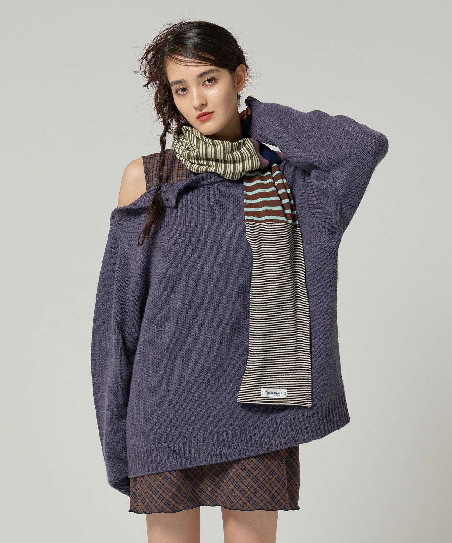 エンブレム付き ショルダーボタンニットプルオーバー TINA：JOJUN 全5