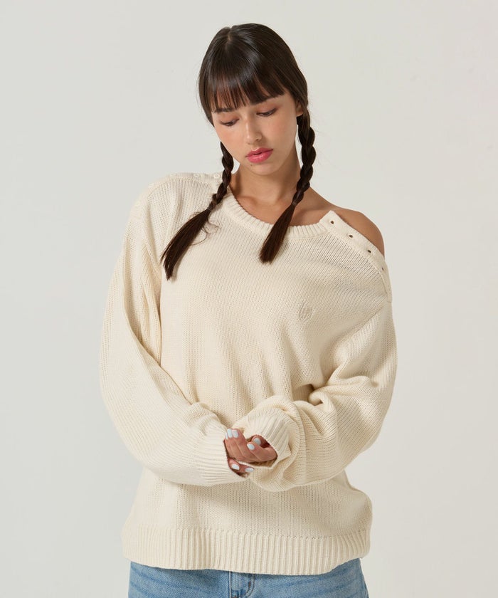 ニット/オーバーニット/エンブレム付き