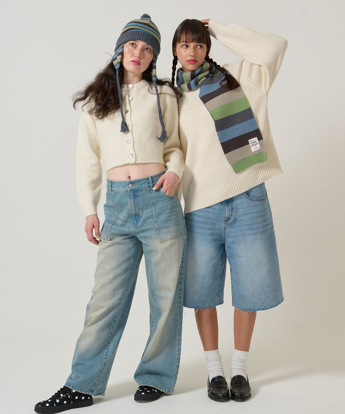 ニット/オーバーニット/エンブレム付き