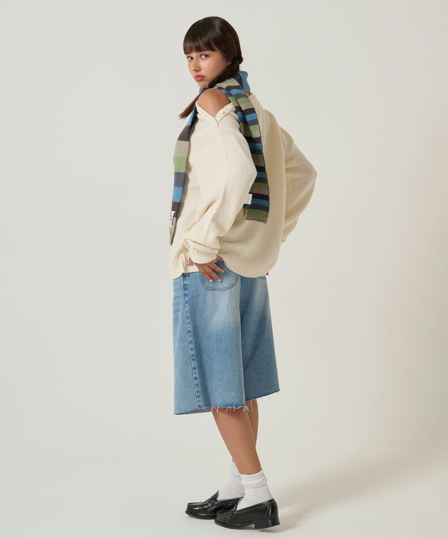 エンブレム付き ショルダーボタンニットプルオーバー TINA：JOJUN 全5