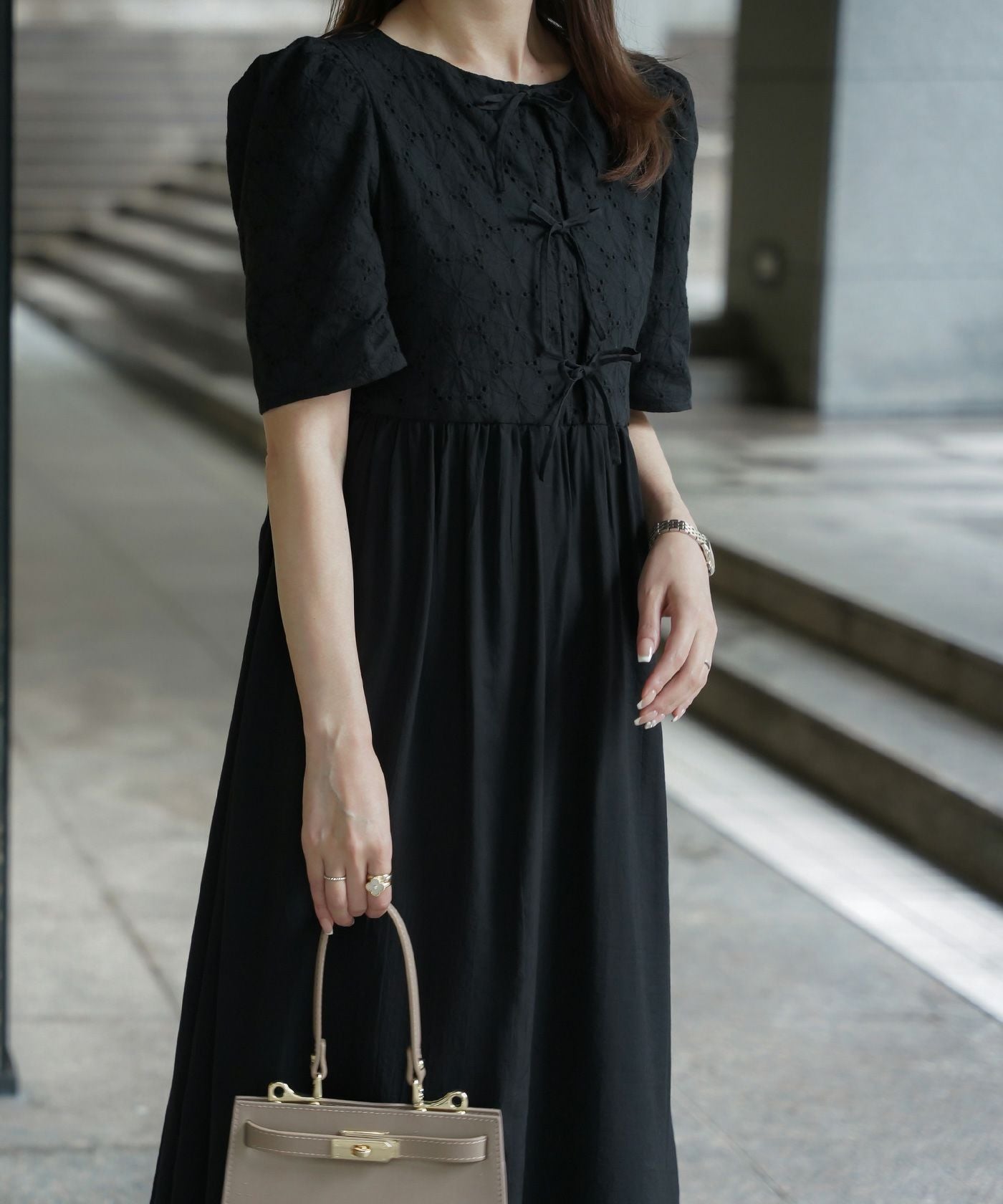 コットンレース フロントリボン マキシ丈 ワンピース HUIT 全2色