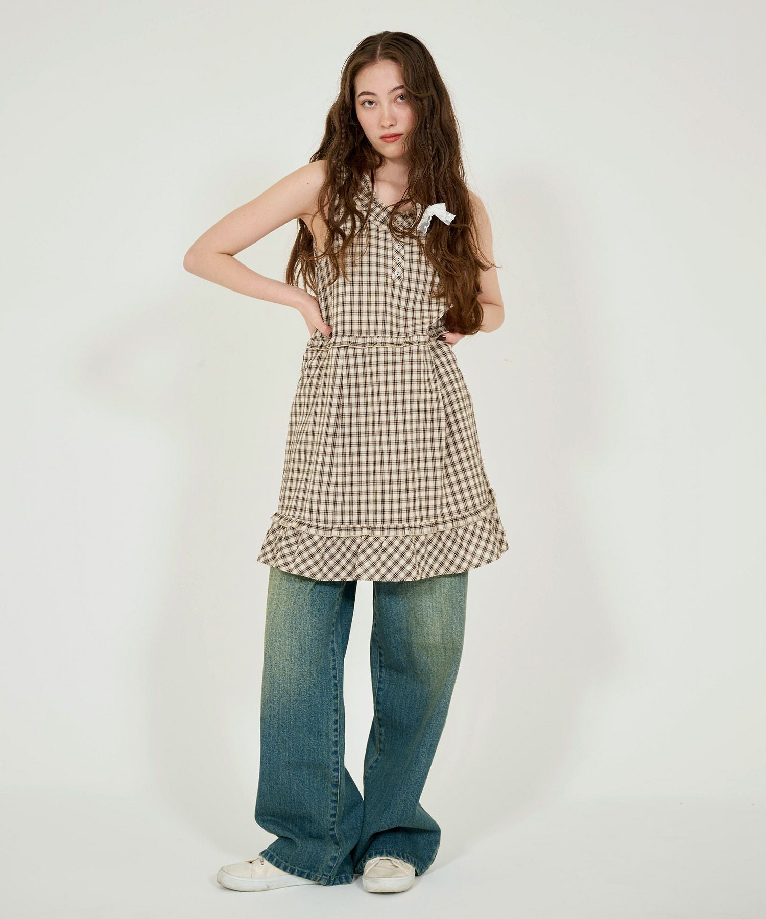 裾フリル ノースリーブチェックワンピース TINA：JOJUN 全2色｜tnj331