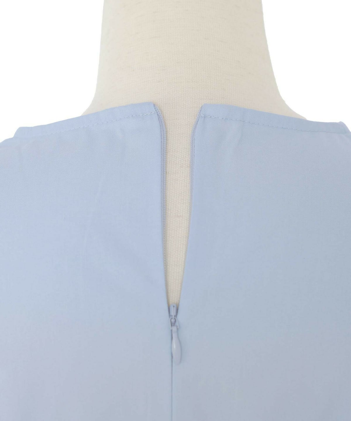 レディース/セレクト/トップス/ブラウス/ペプラム/ギャザー/半袖/5分袖/クルーネック/ショート丈/タック/薄手/シンプル/オフィススタイル/オフィスカジュアル/ファスナー/ホワイト/ブルー/サックス/白/エレガント/上品